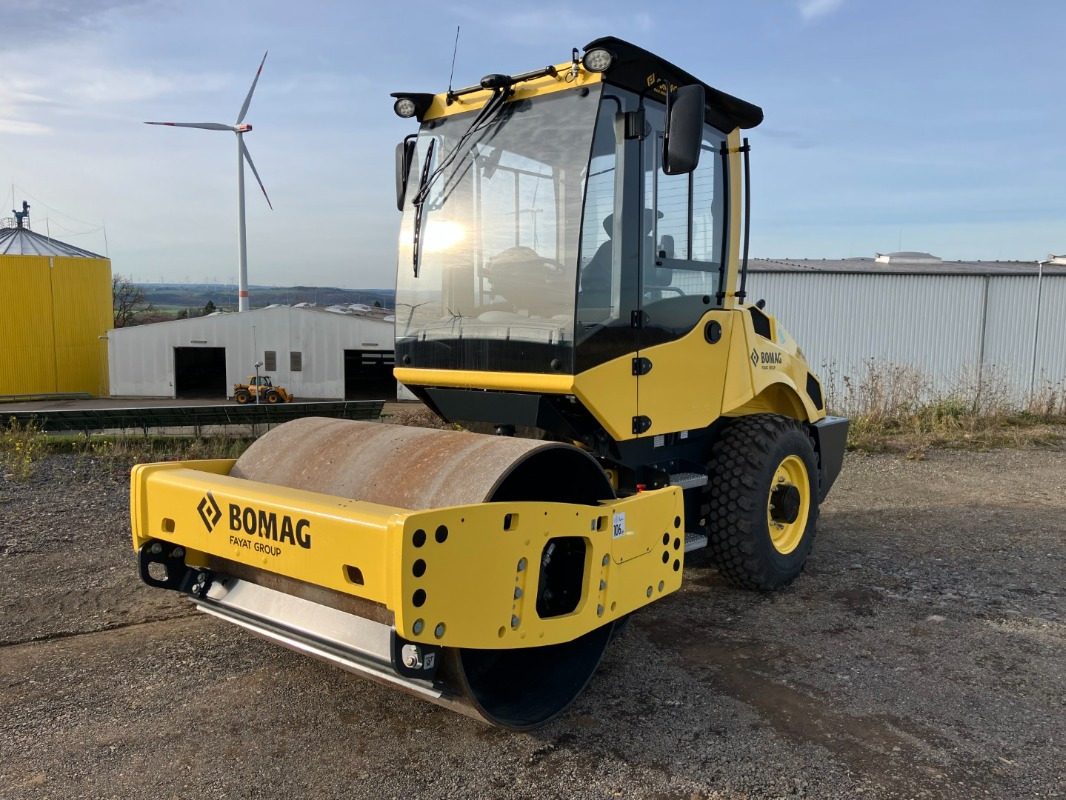 BOMAG DE BW 145 D-5 PL - רולר: תמונה 1 BOMAG DE BW 145 D-5 PL - רולר: תמונה 1