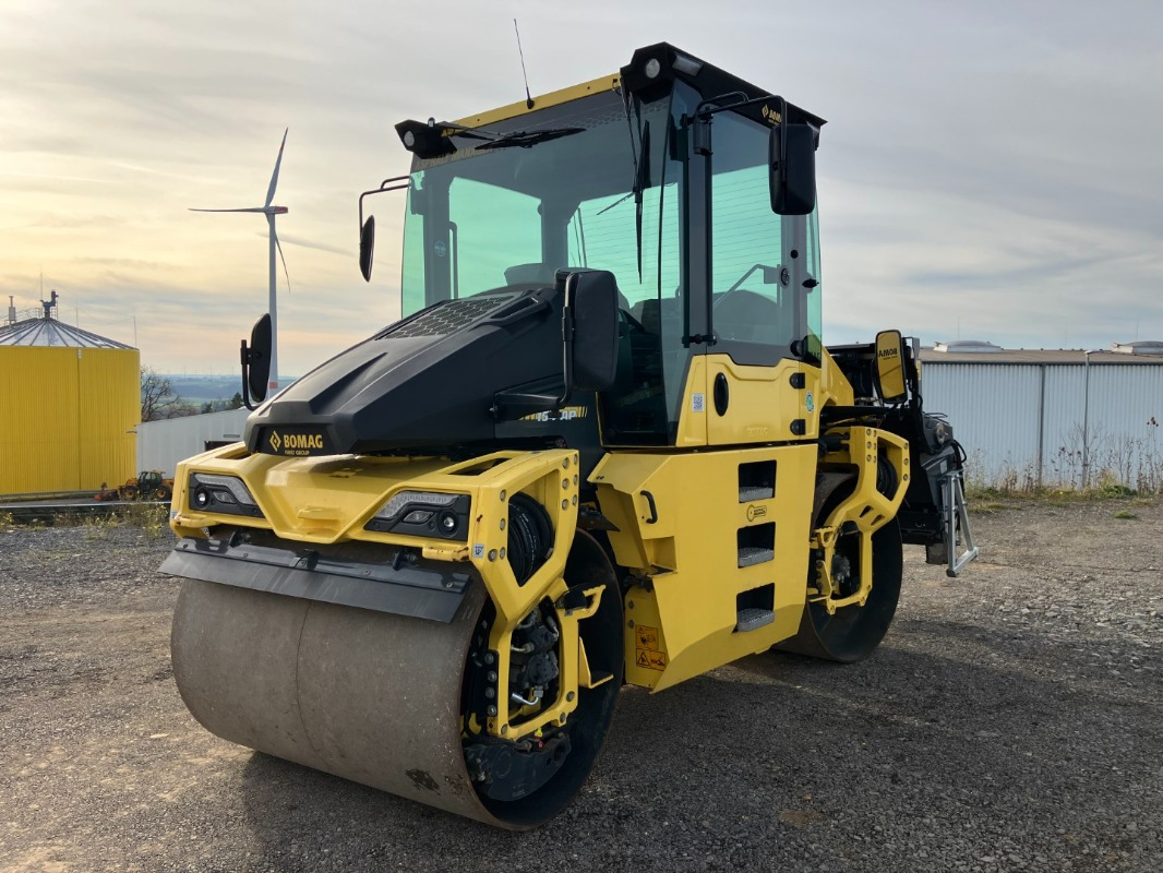 BOMAG DE BW 154 AP-5 AM - רולר: תמונה 1 BOMAG DE BW 154 AP-5 AM - רולר: תמונה 1