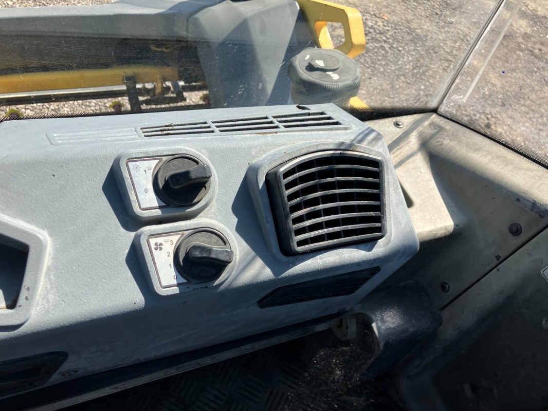 BOMAG DE BW 161 AD-5 Stage IIIb/Tier 4i - רולר כביש: תמונה 5 BOMAG DE BW 161 AD-5 Stage IIIb/Tier 4i - רולר כביש: תמונה 5