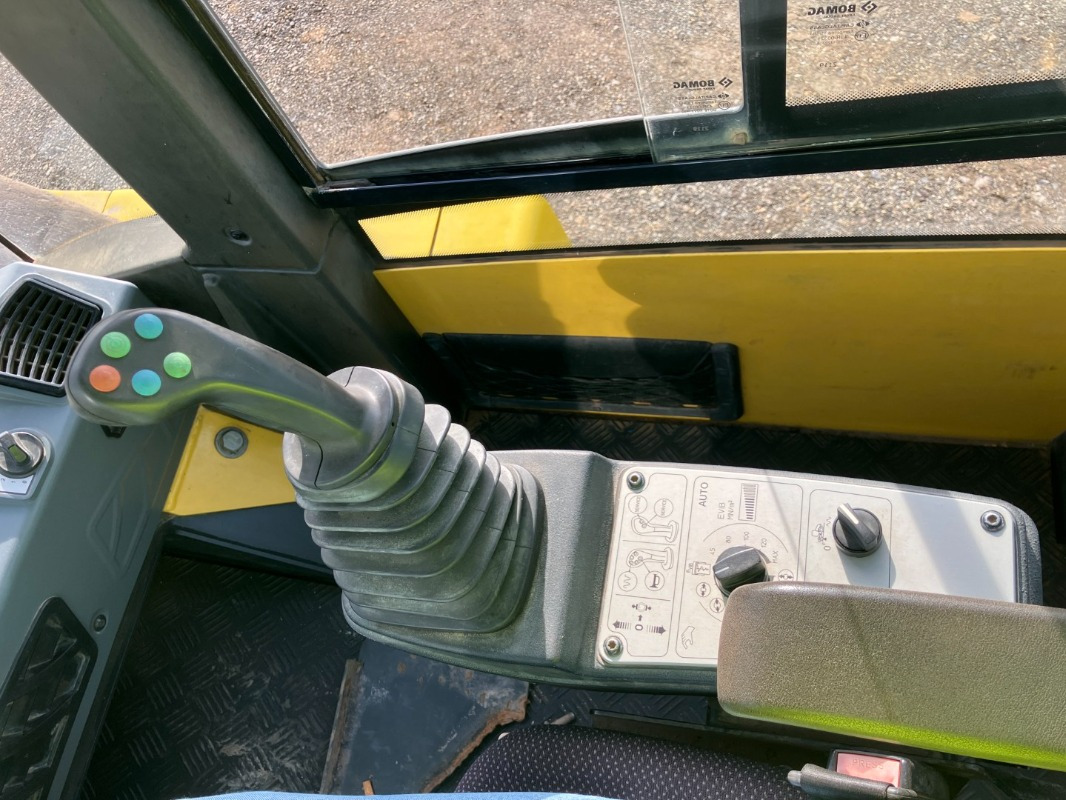 רולר BOMAG DE BW 226 BVC-5 Stage IIIa/Tier 3: תמונה 7 רולר BOMAG DE BW 226 BVC-5 Stage IIIa/Tier 3: תמונה 7