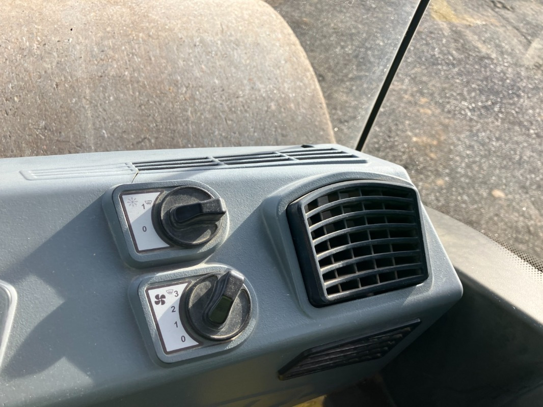 רולר BOMAG DE BW 226 BVC-5 Stage IIIa/Tier 3: תמונה 8 רולר BOMAG DE BW 226 BVC-5 Stage IIIa/Tier 3: תמונה 8