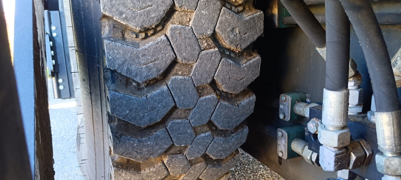 BOMAG IT BF 300 P-2 S340-2 TV Stage V/Tier 4f - מרצף אספלט: תמונה 5 BOMAG IT BF 300 P-2 S340-2 TV Stage V/Tier 4f - מרצף אספלט: תמונה 5