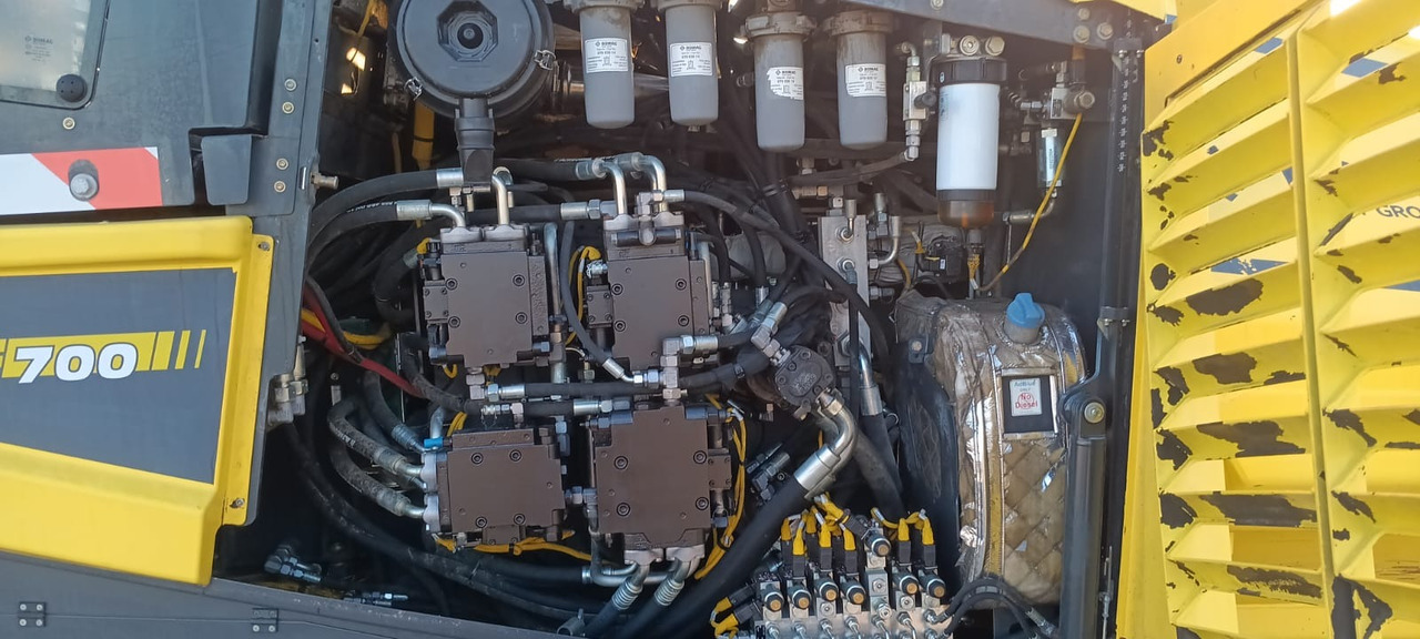 BOMAG IT BF 700 C-2 S500 Stage IV/Tier 4f - מרצף אספלט: תמונה 3 BOMAG IT BF 700 C-2 S500 Stage IV/Tier 4f - מרצף אספלט: תמונה 3