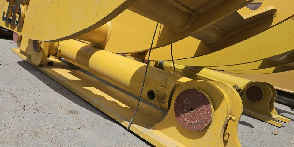 Chwytak kciuk hydrauliczny do koparki 10-25 ton - מרטש: תמונה 3 Chwytak kciuk hydrauliczny do koparki 10-25 ton - מרטש: תמונה 3