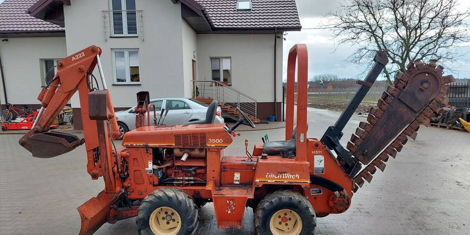 Koparka łańcuchowa Ditch Witch 3500DD - טרנצ'ר: תמונה 1 Koparka łańcuchowa Ditch Witch 3500DD - טרנצ'ר: תמונה 1