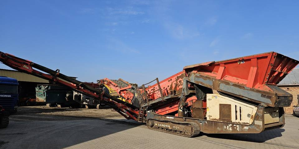 Przesiewacz mobilny Sandvik QE241 tylko 2980 h - משקף: תמונה 2 Przesiewacz mobilny Sandvik QE241 tylko 2980 h - משקף: תמונה 2
