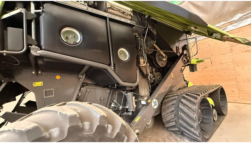Claas Lexion 770 TT Vario 1080 - מקצרת קומבינה: תמונה 5 Claas Lexion 770 TT Vario 1080 - מקצרת קומבינה: תמונה 5