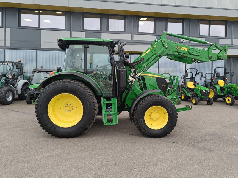 טרקטור חקלאי John Deere 6115 RC: תמונה 8