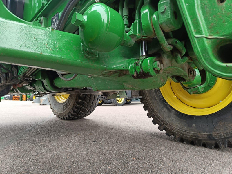 טרקטור חקלאי John Deere 6115 RC: תמונה 10