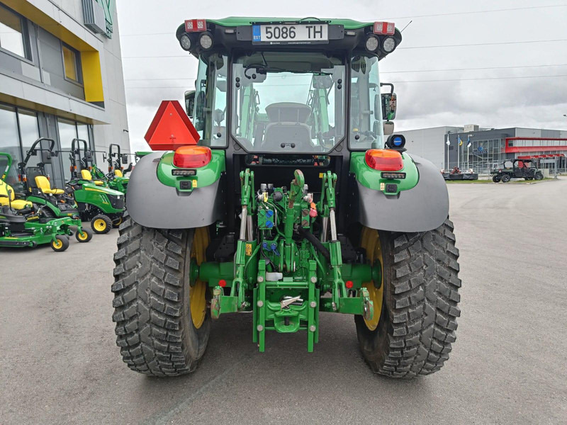 טרקטור חקלאי John Deere 6115 RC: תמונה 6