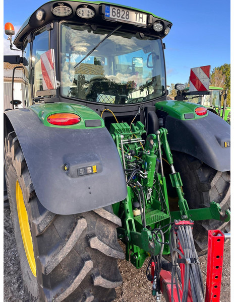 John Deere 6215R Autopowr - טרקטור חקלאי: תמונה 4 John Deere 6215R Autopowr - טרקטור חקלאי: תמונה 4