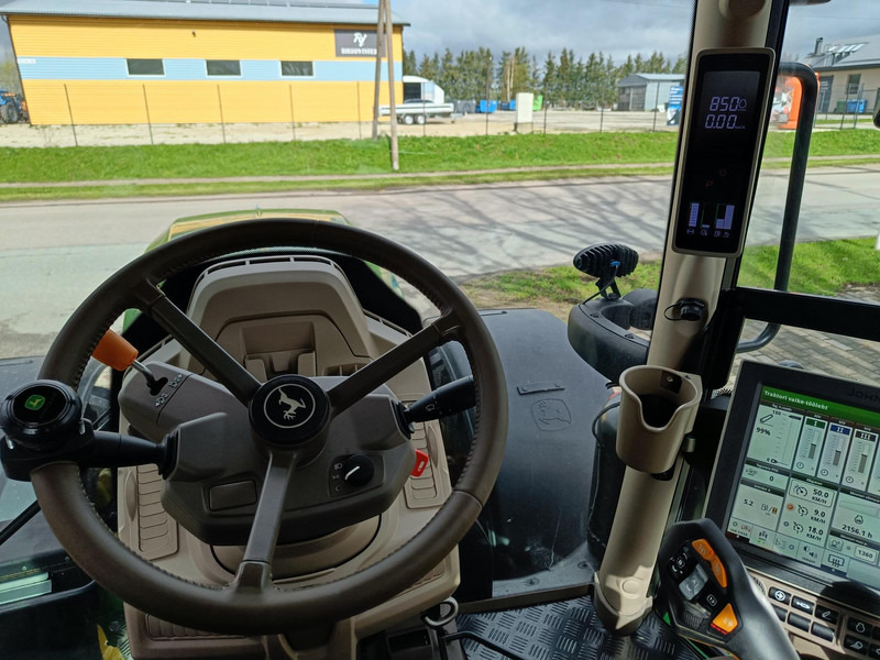 טרקטור חקלאי John Deere 6R 155: תמונה 16