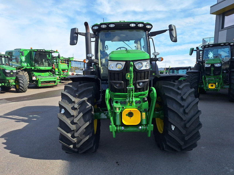 John Deere 6R 155 - טרקטור חקלאי: תמונה 2 John Deere 6R 155 - טרקטור חקלאי: תמונה 2