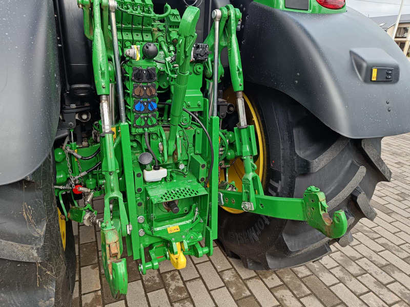 טרקטור חקלאי John Deere 6R 155: תמונה 11