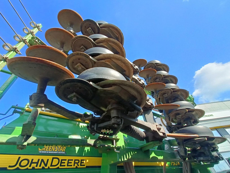 John Deere 750 A - מכונת זריעה מדויקת: תמונה 5 John Deere 750 A - מכונת זריעה מדויקת: תמונה 5