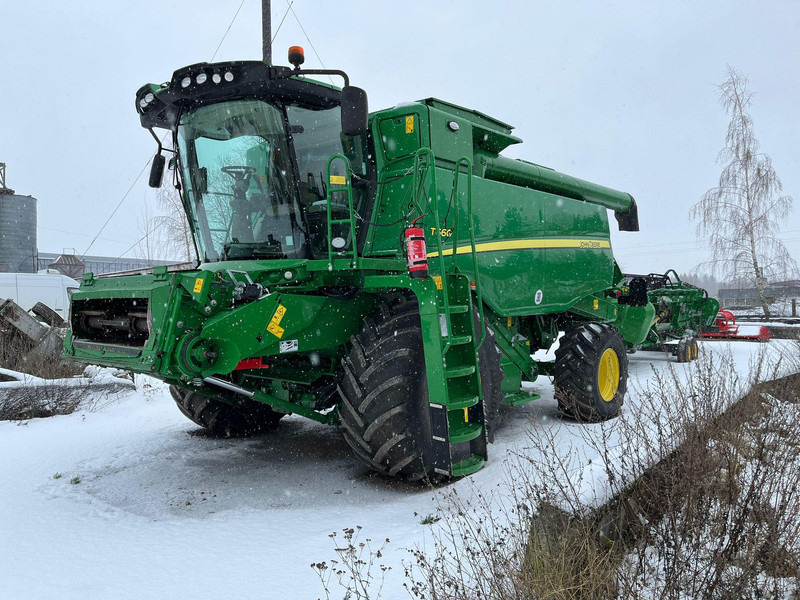John Deere T660 - מקצרת קומבינה: תמונה 4 John Deere T660 - מקצרת קומבינה: תמונה 4