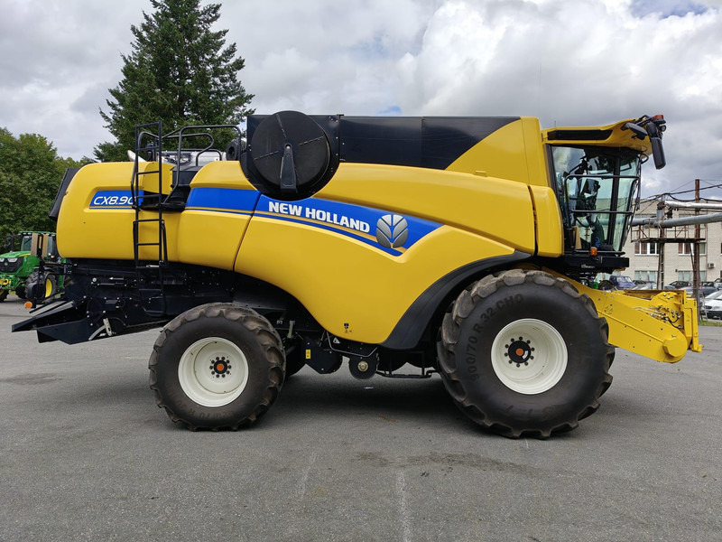 New Holland CX 8.90 - מקצרת קומבינה: תמונה 2 New Holland CX 8.90 - מקצרת קומבינה: תמונה 2