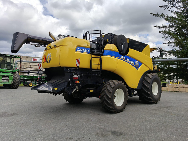 New Holland CX 8.90 - מקצרת קומבינה: תמונה 3 New Holland CX 8.90 - מקצרת קומבינה: תמונה 3