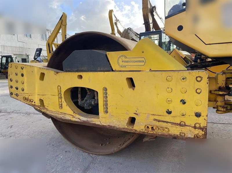 BOMAG BW226DH-4 - מדחס: תמונה 5 BOMAG BW226DH-4 - מדחס: תמונה 5