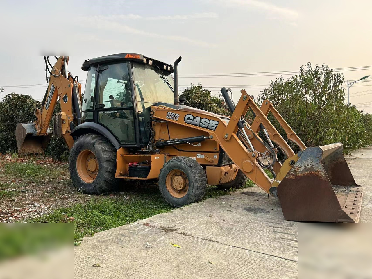 CASE 580 - מחפרון: תמונה 2 CASE 580 - מחפרון: תמונה 2