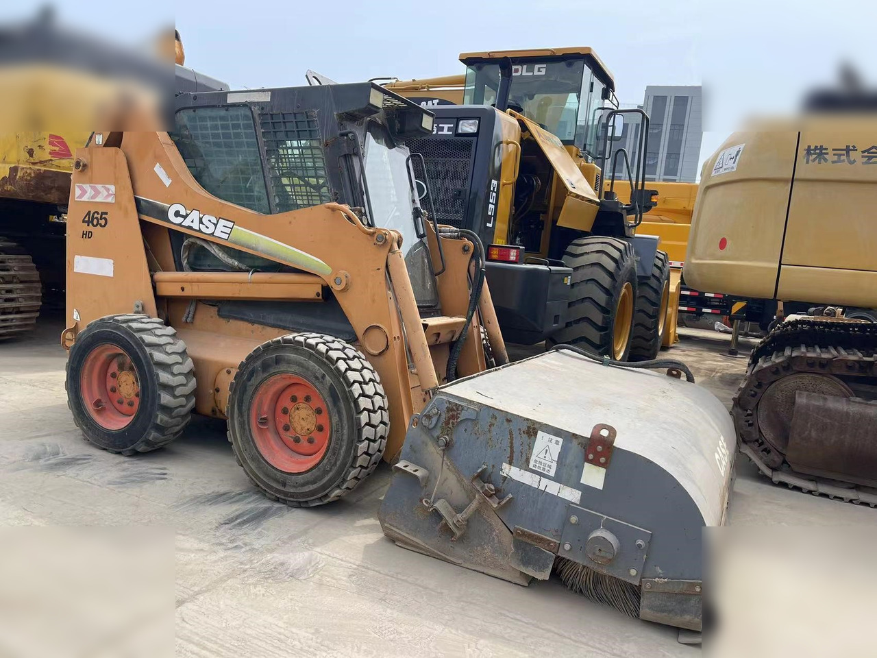 CASE 85XT - מעמיס היגוי החלקה: תמונה 3 CASE 85XT - מעמיס היגוי החלקה: תמונה 3