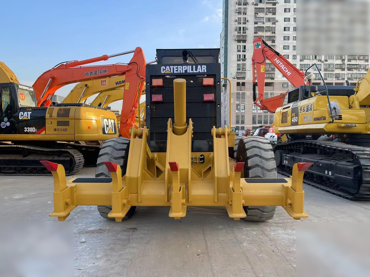 CATERPILLAR 140G - מפלסת: תמונה 4 CATERPILLAR 140G - מפלסת: תמונה 4