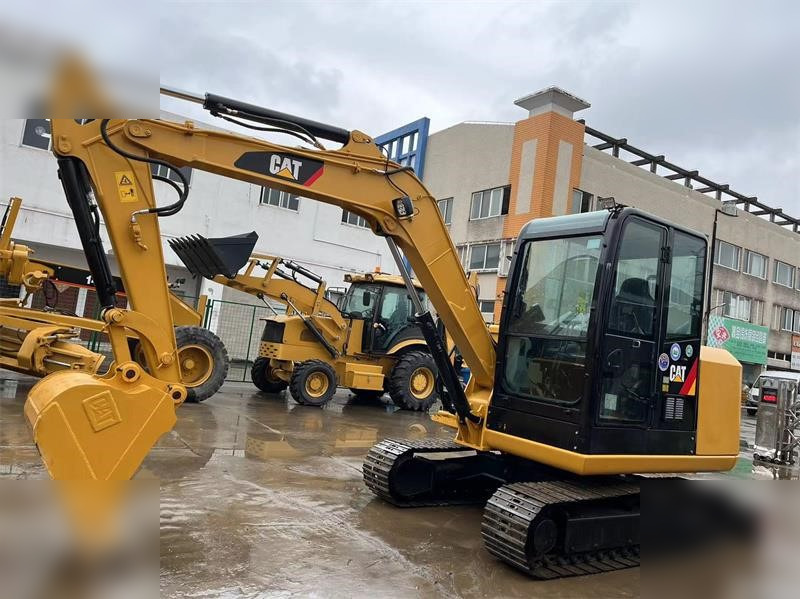 CATERPILLAR 305.5E2 - מיני מחפר: תמונה 2 CATERPILLAR 305.5E2 - מיני מחפר: תמונה 2