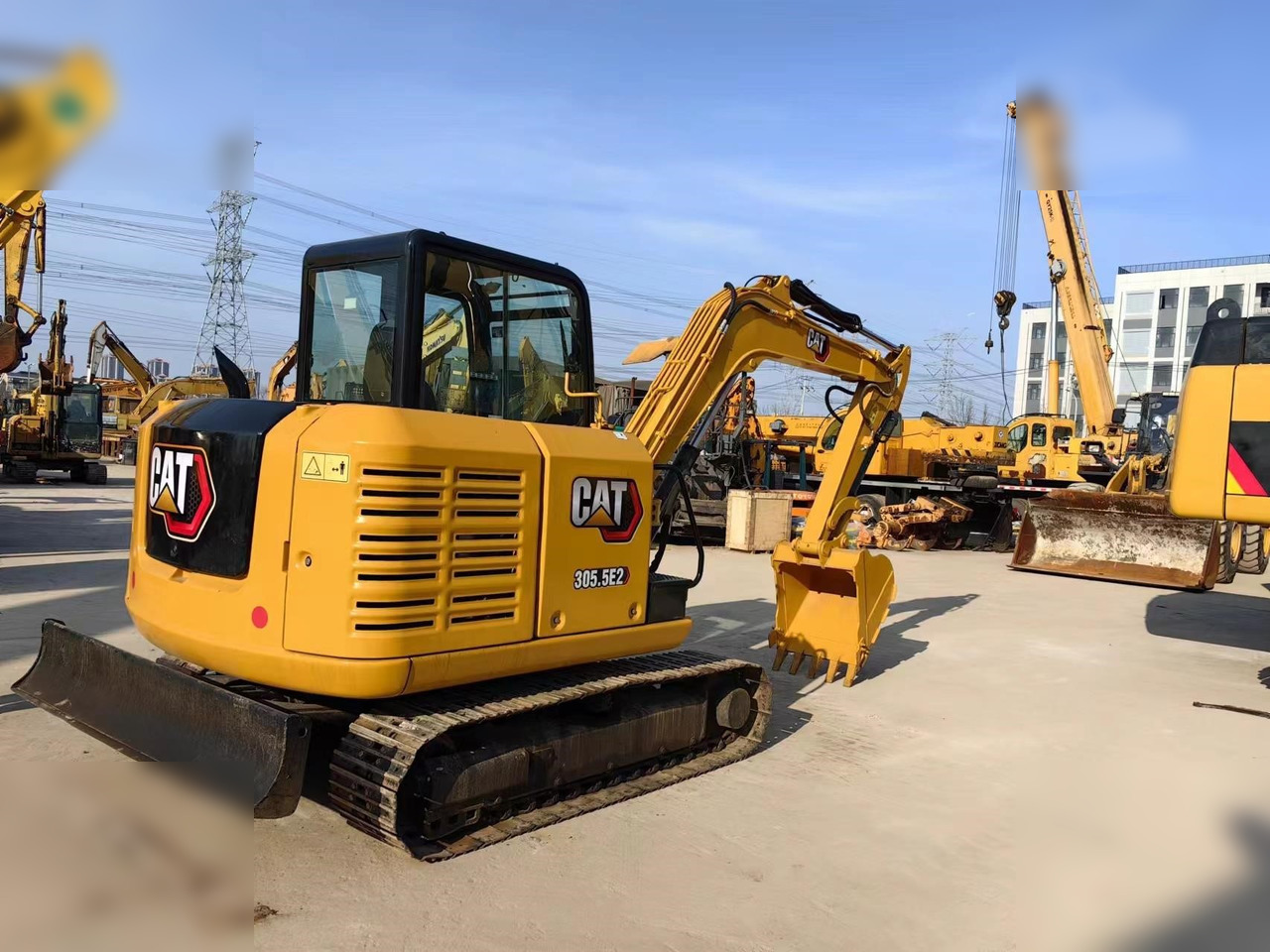CATERPILLAR 305.5E2 - מיני מחפר: תמונה 3 CATERPILLAR 305.5E2 - מיני מחפר: תמונה 3