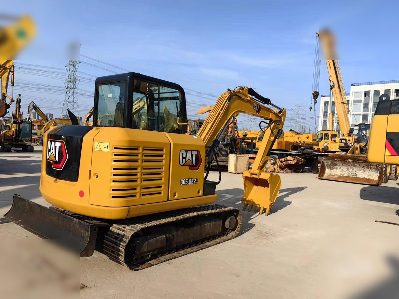 CATERPILLAR 305.5E2 - מיני מחפר: תמונה 3 CATERPILLAR 305.5E2 - מיני מחפר: תמונה 3
