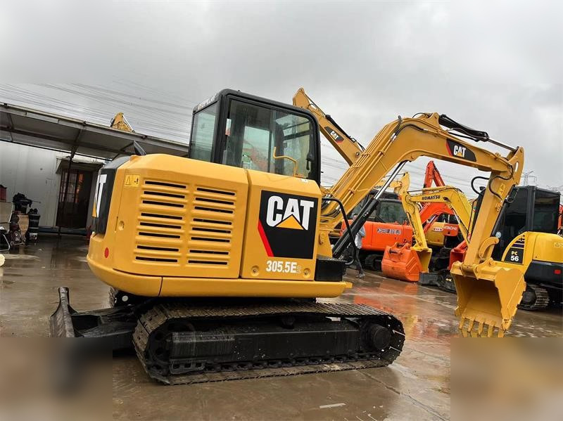 CATERPILLAR 305.5E2 - מיני מחפר: תמונה 3 CATERPILLAR 305.5E2 - מיני מחפר: תמונה 3