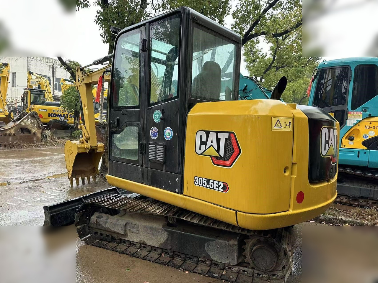 CATERPILLAR 305.5E2 - מיני מחפר: תמונה 3 CATERPILLAR 305.5E2 - מיני מחפר: תמונה 3