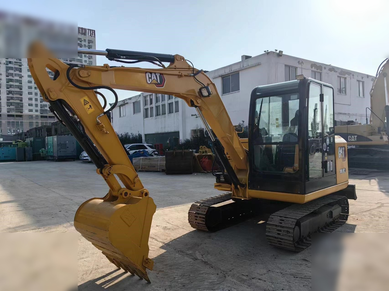CATERPILLAR 305.5E2 - מיני מחפר: תמונה 2 CATERPILLAR 305.5E2 - מיני מחפר: תמונה 2