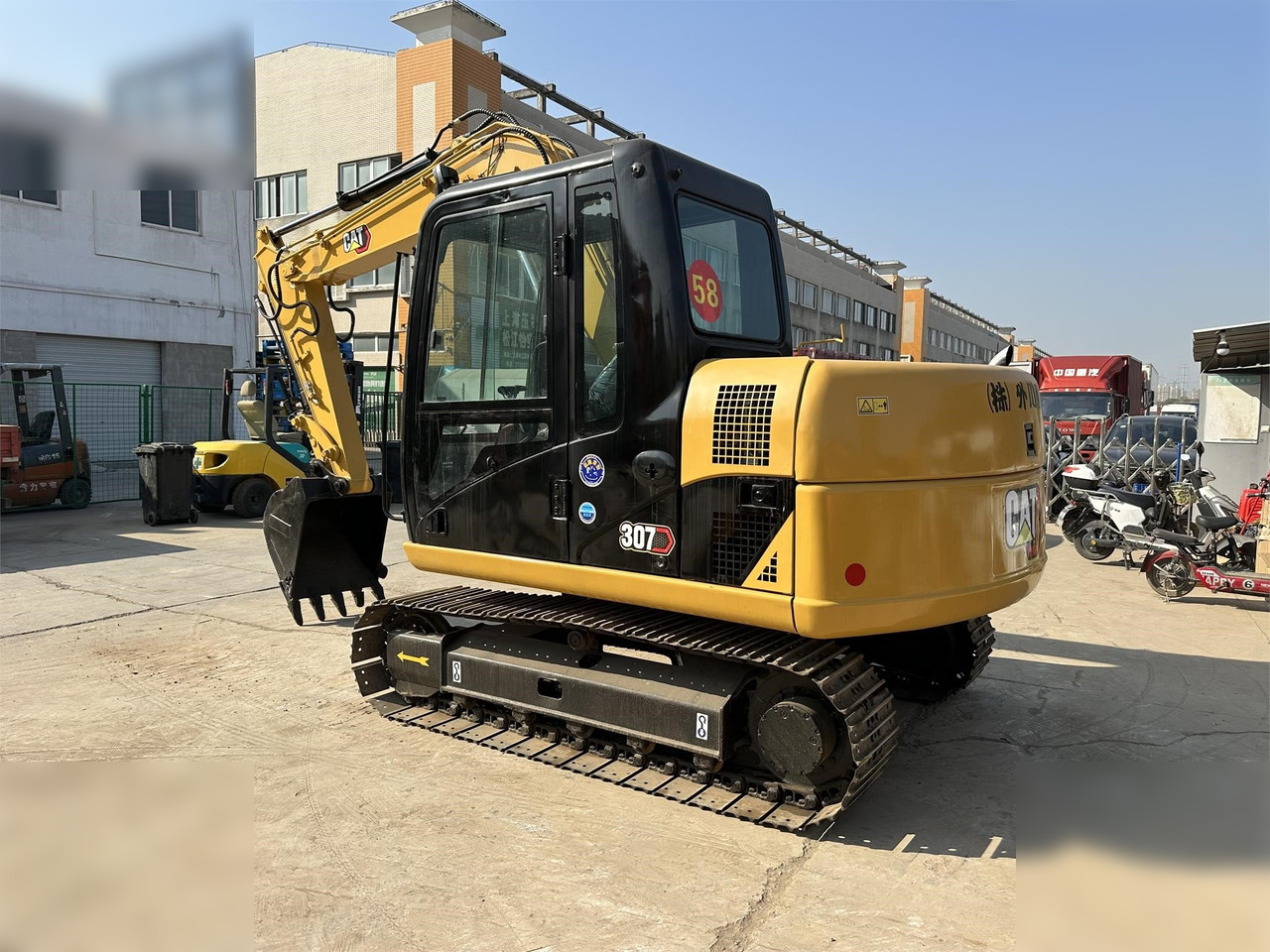 CATERPILLAR 307D - מחפר סורק: תמונה 2 CATERPILLAR 307D - מחפר סורק: תמונה 2