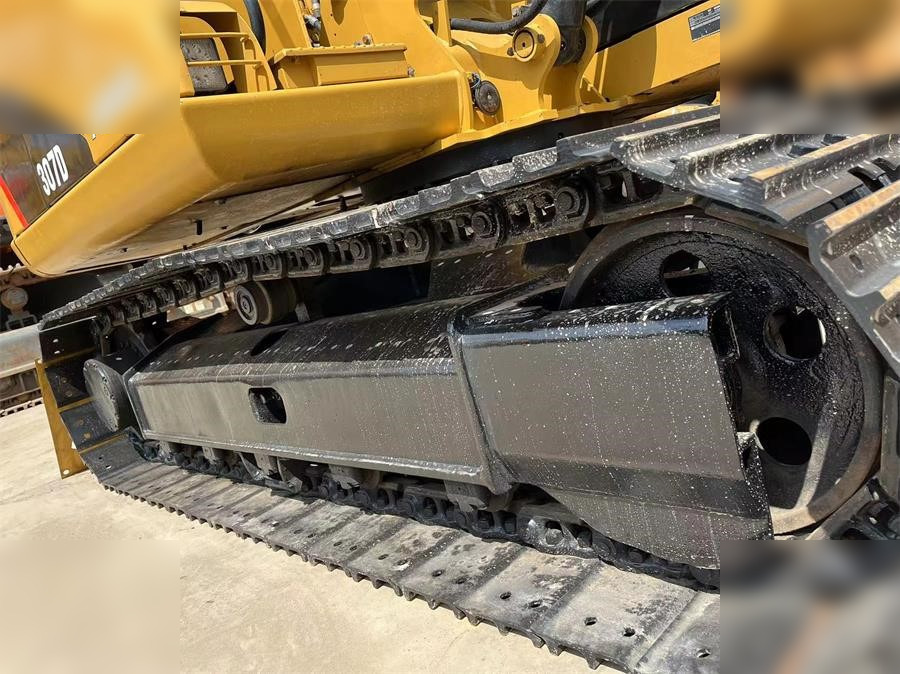 CATERPILLAR 307D - מחפר סורק: תמונה 2 CATERPILLAR 307D - מחפר סורק: תמונה 2
