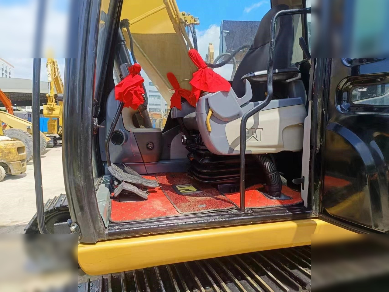 CATERPILLAR 312D - מחפר סורק: תמונה 5 CATERPILLAR 312D - מחפר סורק: תמונה 5