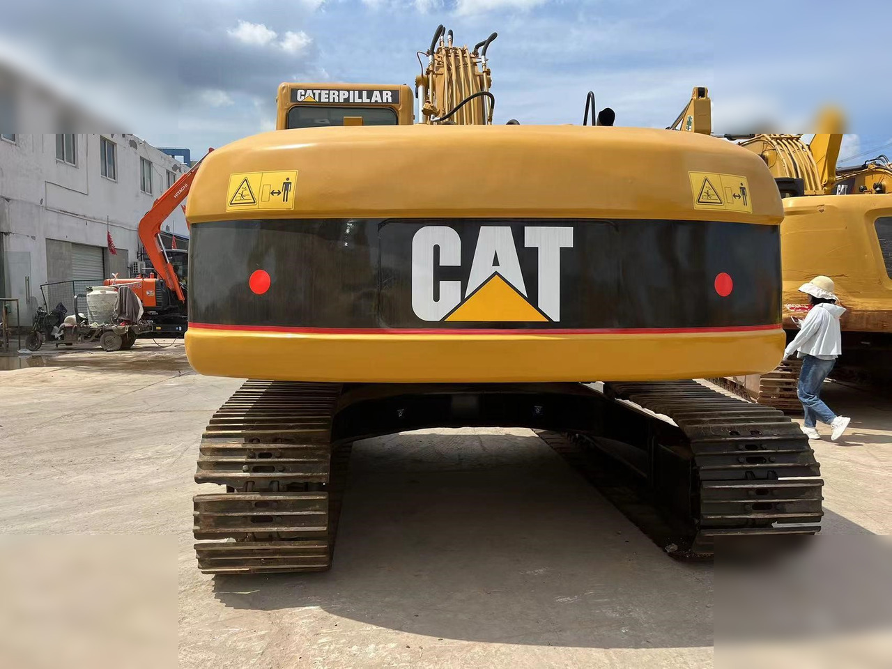 CATERPILLAR 320CL - מחפר סורק: תמונה 3 CATERPILLAR 320CL - מחפר סורק: תמונה 3