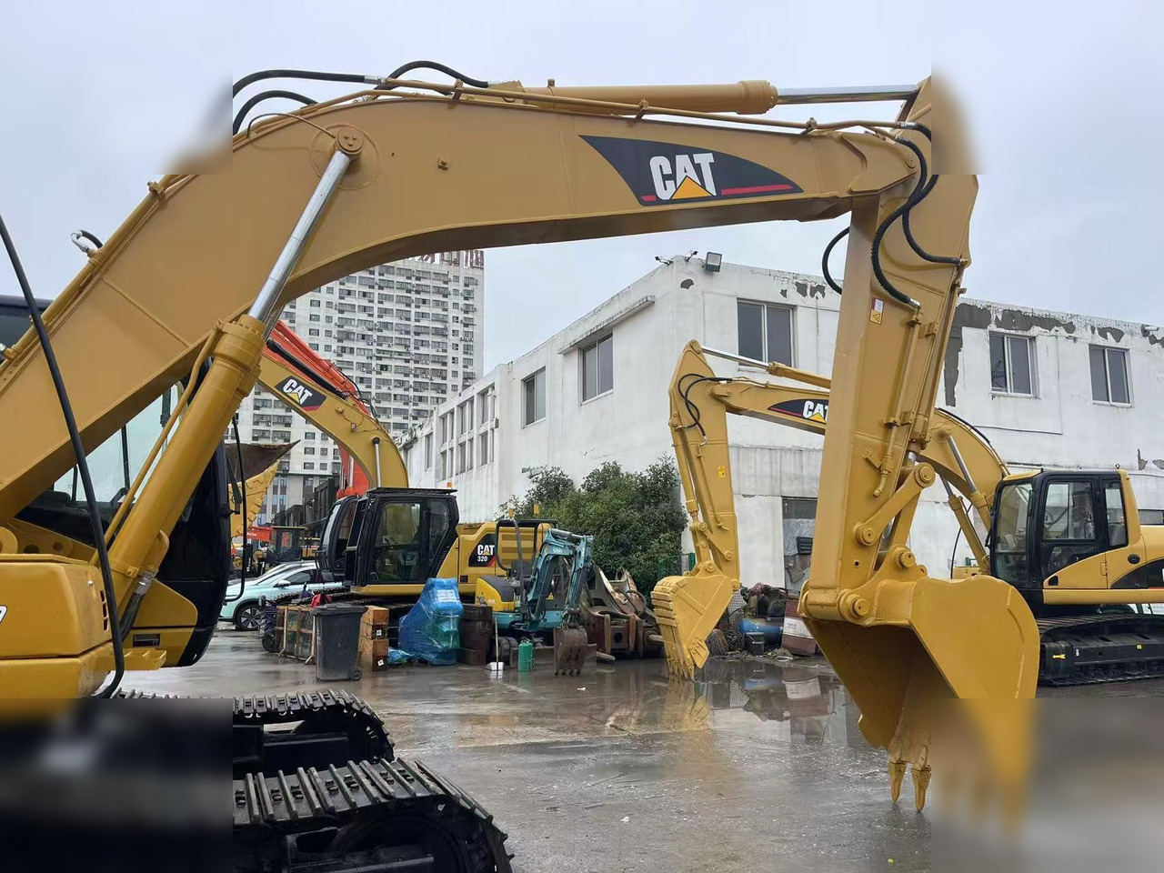 CATERPILLAR 320CL - מחפר סורק: תמונה 4 CATERPILLAR 320CL - מחפר סורק: תמונה 4