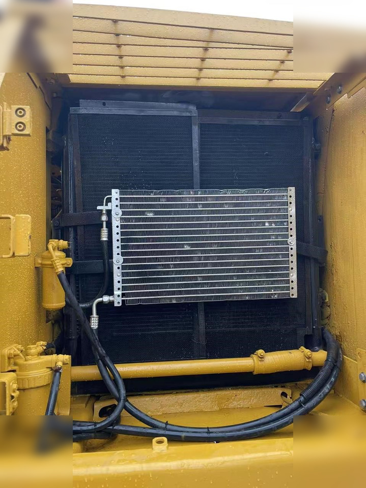 CATERPILLAR 320CL - מחפר סורק: תמונה 5 CATERPILLAR 320CL - מחפר סורק: תמונה 5