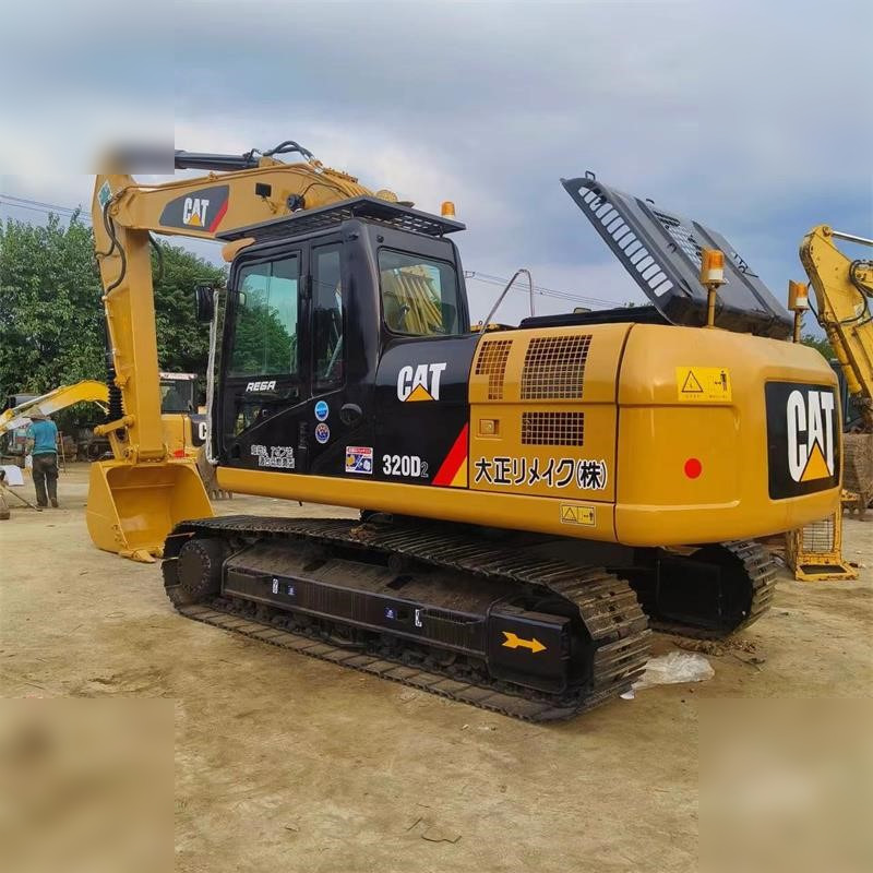 CATERPILLAR 320D2 - מחפר סורק: תמונה 1 CATERPILLAR 320D2 - מחפר סורק: תמונה 1