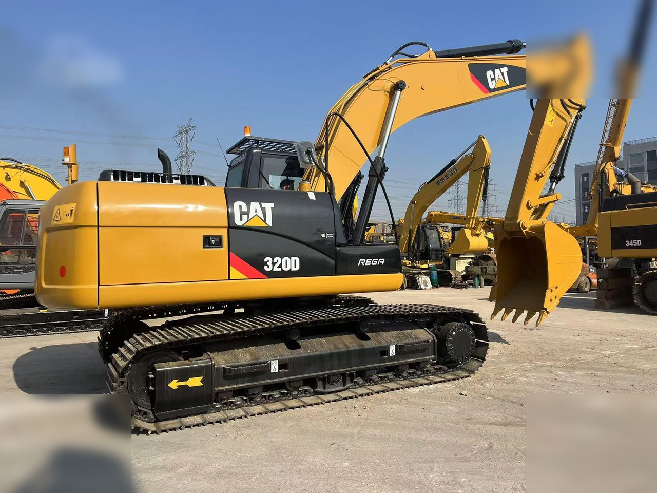 CATERPILLAR 320D - מחפר סורק: תמונה 2 CATERPILLAR 320D - מחפר סורק: תמונה 2