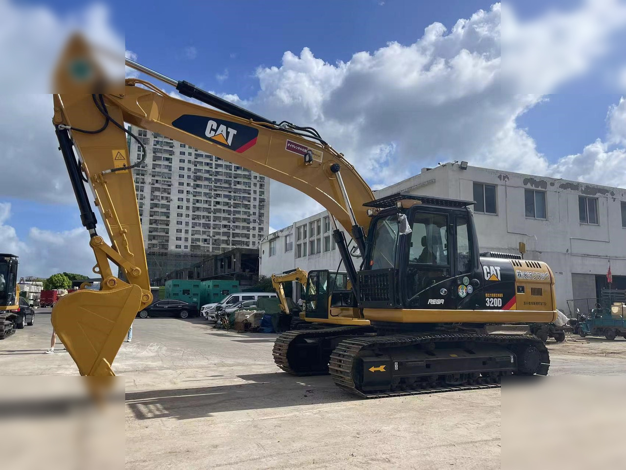 CATERPILLAR 320D - מחפר סורק: תמונה 1 CATERPILLAR 320D - מחפר סורק: תמונה 1