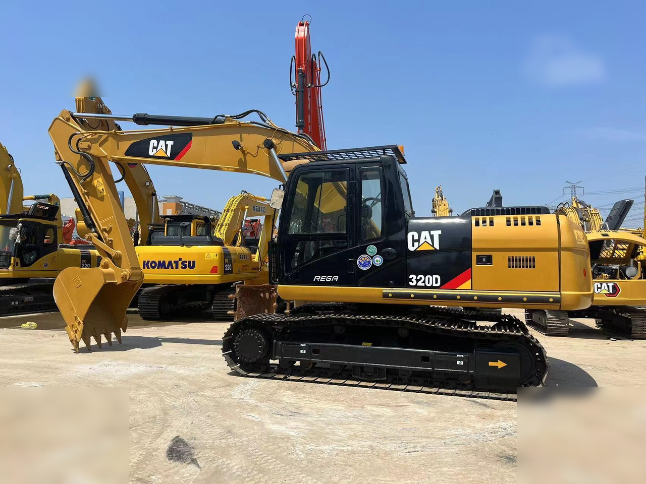 CATERPILLAR 320D - מחפר סורק: תמונה 1 CATERPILLAR 320D - מחפר סורק: תמונה 1