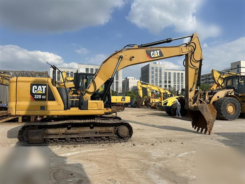 CATERPILLAR 320GC - מחפר סורק: תמונה 1 CATERPILLAR 320GC - מחפר סורק: תמונה 1