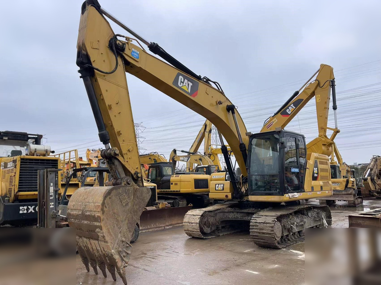 CATERPILLAR 320GC - מחפר סורק: תמונה 1 CATERPILLAR 320GC - מחפר סורק: תמונה 1