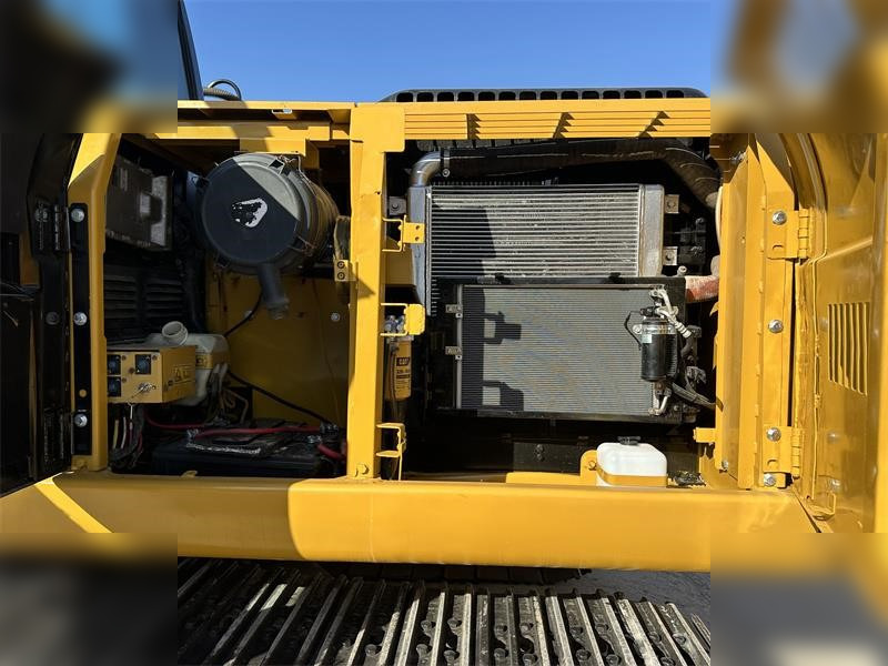 מחפר סורק CATERPILLAR 323D: תמונה 6