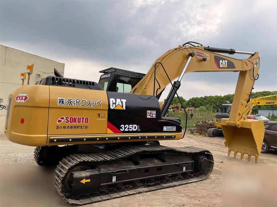 CATERPILLAR 325DL - מחפר סורק: תמונה 1 CATERPILLAR 325DL - מחפר סורק: תמונה 1