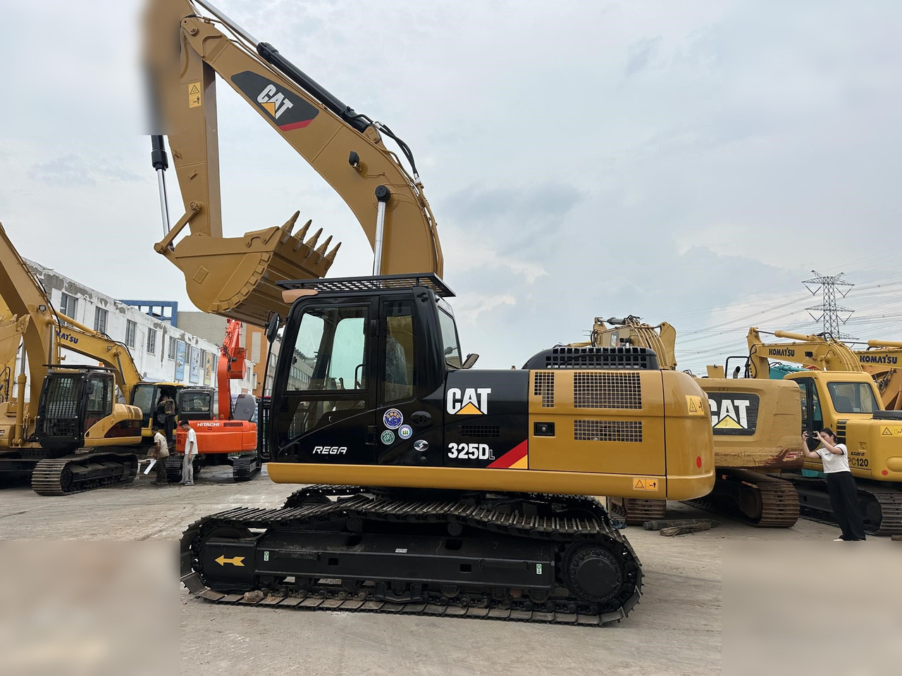 CATERPILLAR 325D - מחפר סורק: תמונה 1 CATERPILLAR 325D - מחפר סורק: תמונה 1