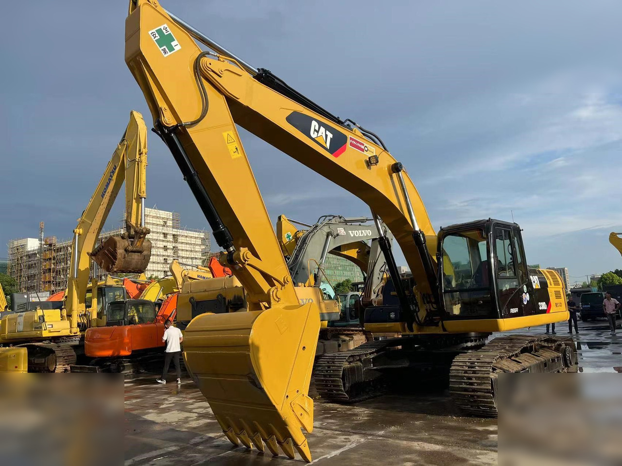 CATERPILLAR 330D - מחפר סורק: תמונה 2 CATERPILLAR 330D - מחפר סורק: תמונה 2