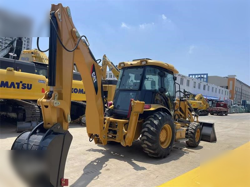 CATERPILLAR 420F - מחפרון: תמונה 2 CATERPILLAR 420F - מחפרון: תמונה 2