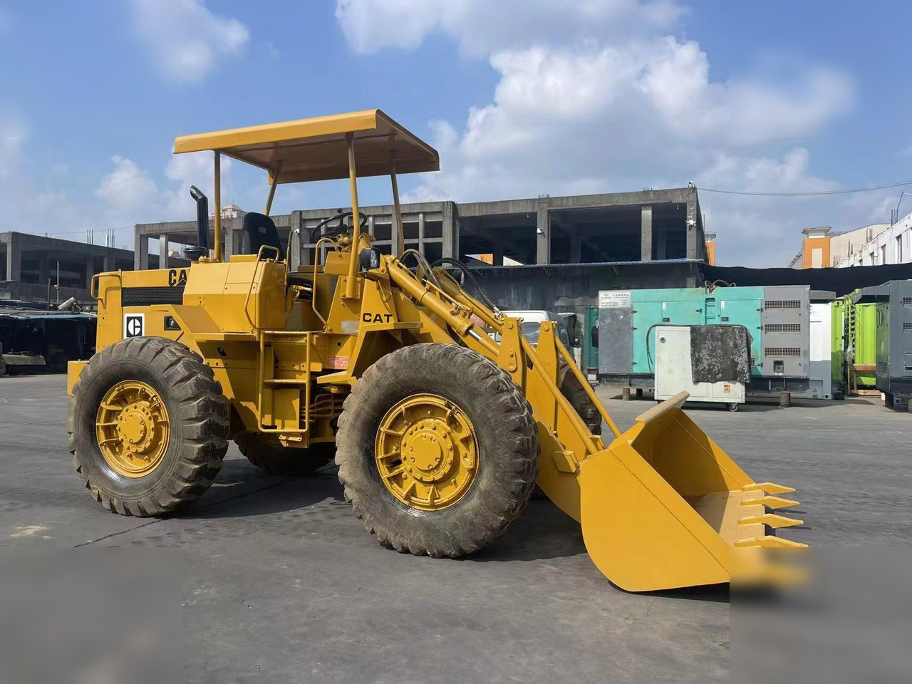 CATERPILLAR 910 - מעמיס גלגלים: תמונה 2 CATERPILLAR 910 - מעמיס גלגלים: תמונה 2